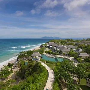Курортный комплекс Jumeirah Bali, Улувату